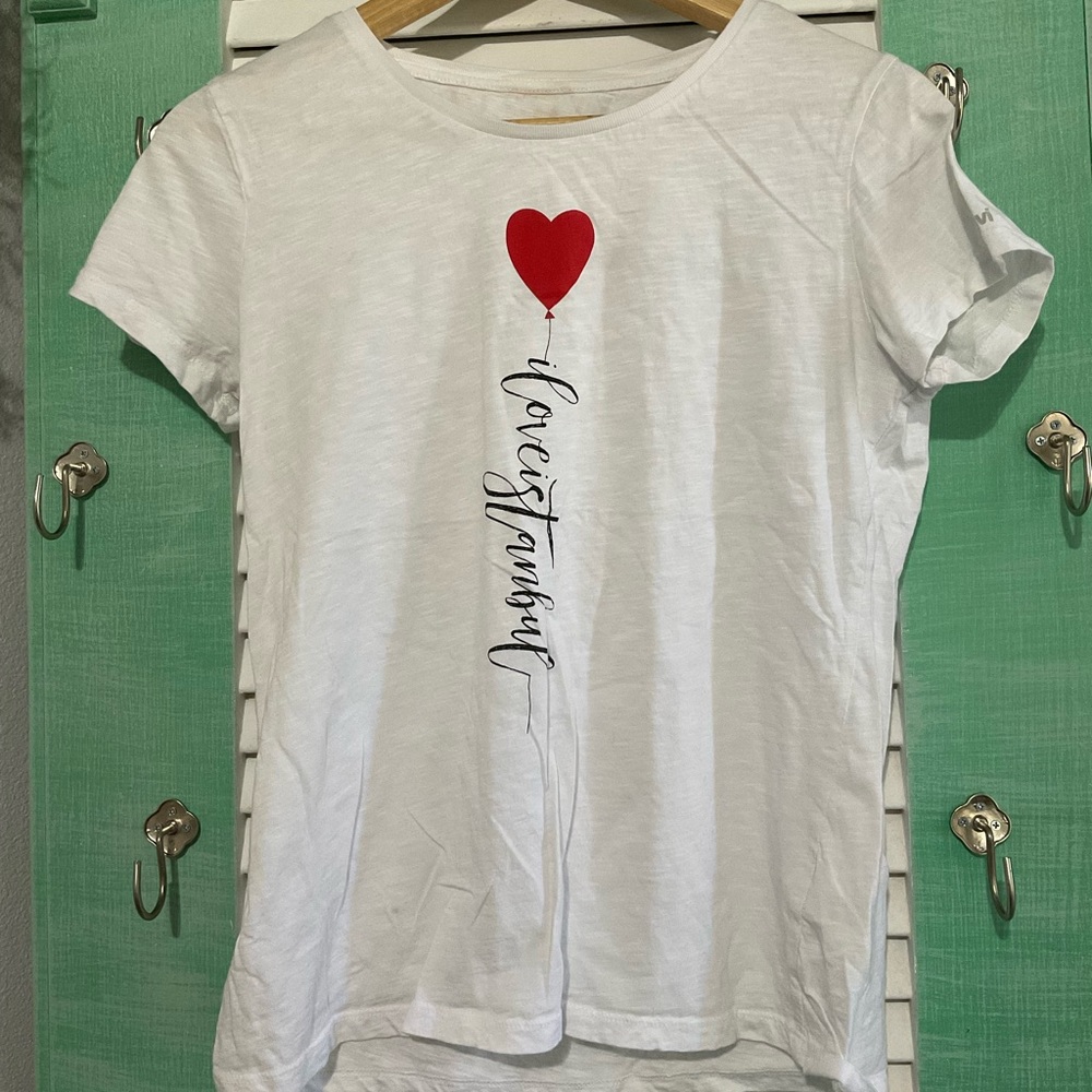 I love Istanbul women’s tee shirt